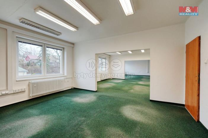 Pronájem kanceláře, Rokycany - Nové Město, Pivovarská, 1096 m2