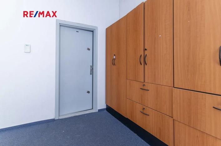 Prodej rodinného domu, Jaroměř, Husova, 770 m2