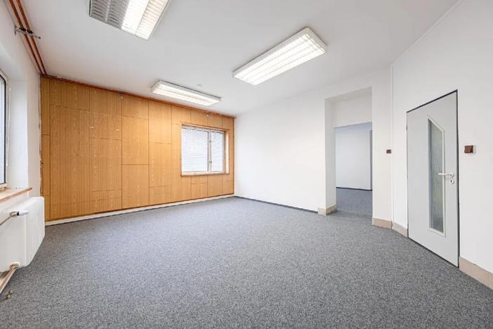 Pronájem kanceláře, Pardubice, Fáblovka, 216 m2