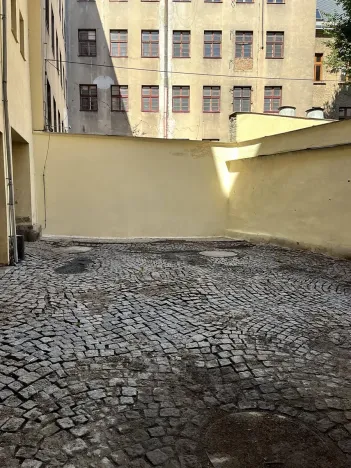 Prodej garáže, Liberec, Boženy Němcové, 20 m2