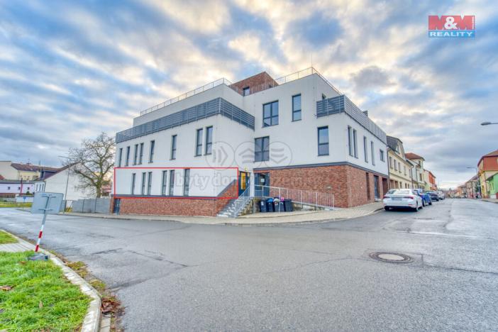 Pronájem kanceláře, Kralovice, Alšova, 179 m2