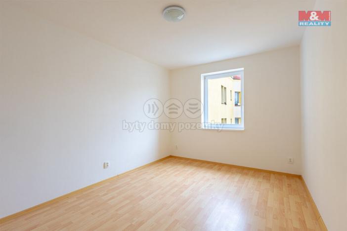 Pronájem bytu 2+kk, Nový Bor, Mařákova, 45 m2