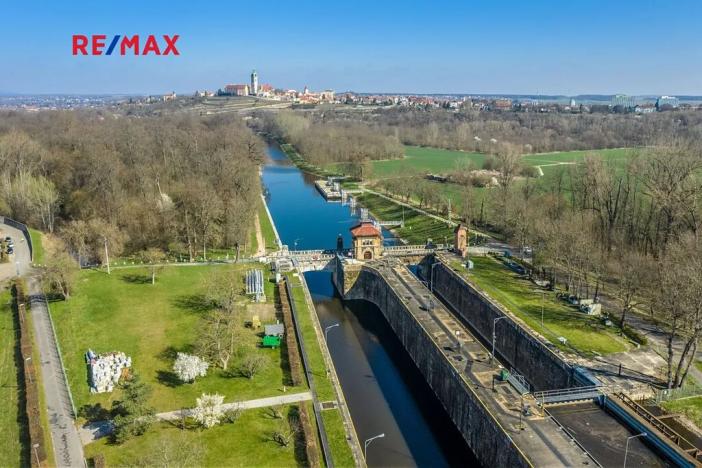 Prodej pozemku pro bydlení, Hořín, 995 m2