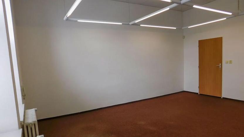 Pronájem kanceláře, Frýdek-Místek, Nádražní, 28 m2