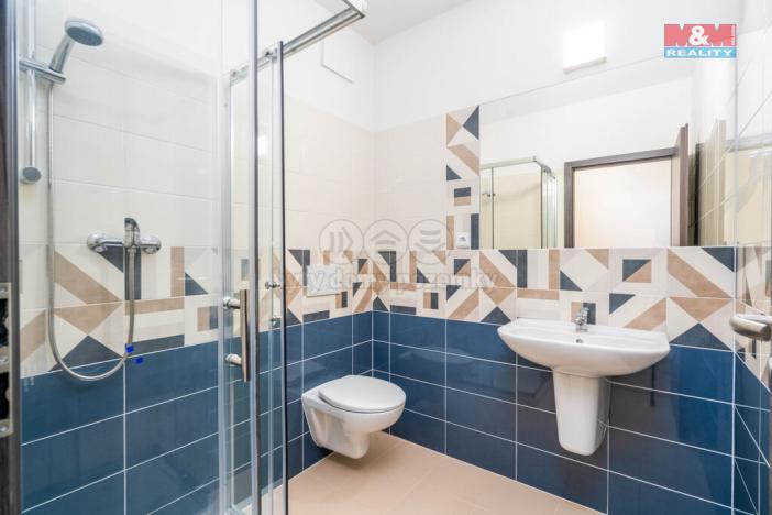 Prodej obchodního prostoru, Okrouhlo, 1076 m2