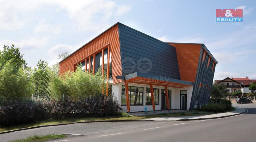 Prodej obchodního prostoru, Okrouhlo, 1076 m2