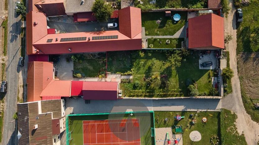 Prodej vícegeneračního domu, Šumice, 403 m2