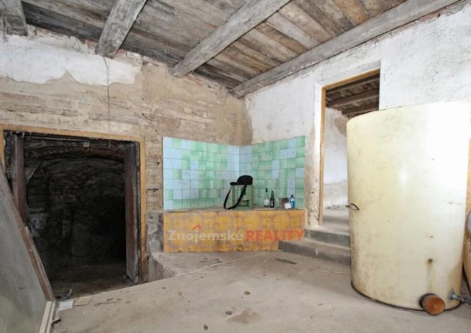Prodej vinného sklepa, Chvalovice, 106 m2
