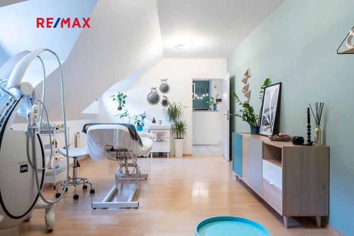 Pronájem obchodního prostoru, Brno, Novobranská, 84 m2