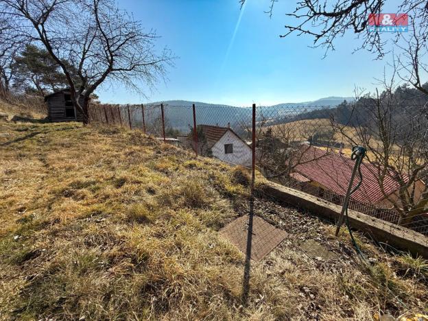 Prodej pozemku pro bydlení, Dolní Hbity - Luhy, 1061 m2