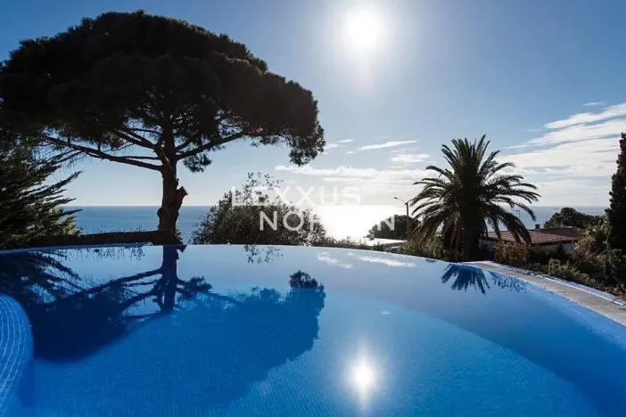 Prodej vily, Tossa de Mar, Španělsko, 250 m2