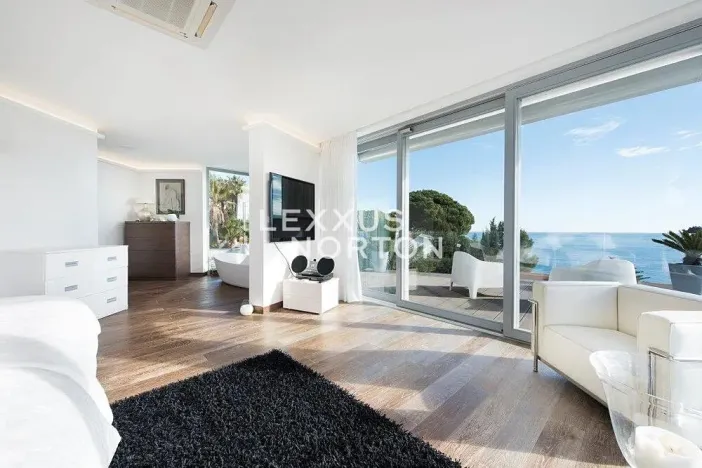 Prodej vily, Tossa de Mar, Španělsko, 250 m2