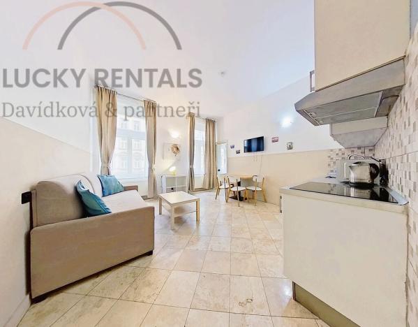 Pronájem bytu 2+kk, Praha - Nové Město, Legerova, 38 m2