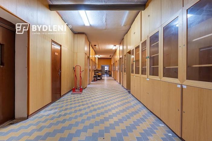 Prodej komerční nemovitosti, Duchcov, Sadová, 11341 m2