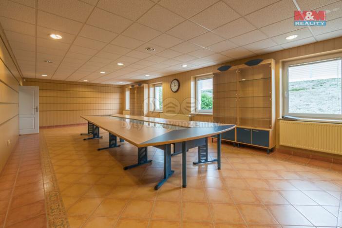 Pronájem skladu, Třanovice, 550 m2