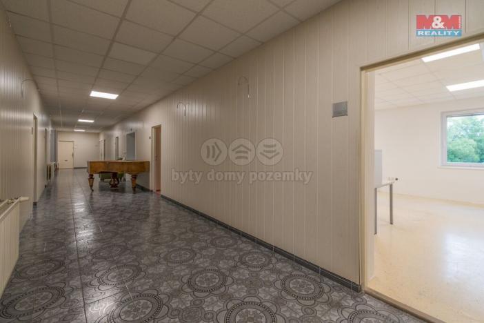 Pronájem skladu, Třanovice, 550 m2