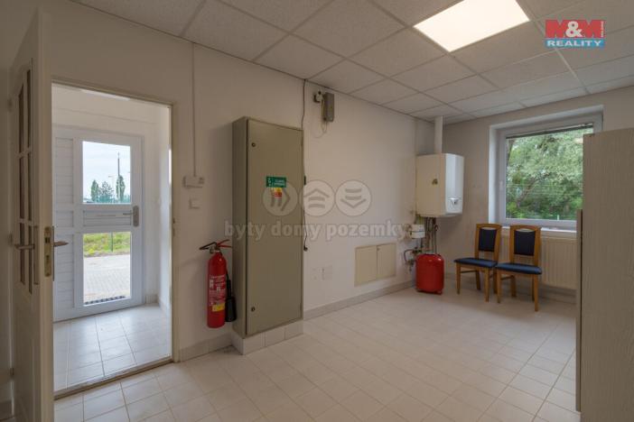 Pronájem skladu, Třanovice, 550 m2