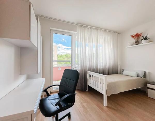 Prodej bytu 2+kk, Praha - Horní Měcholupy, Modenská, 58 m2