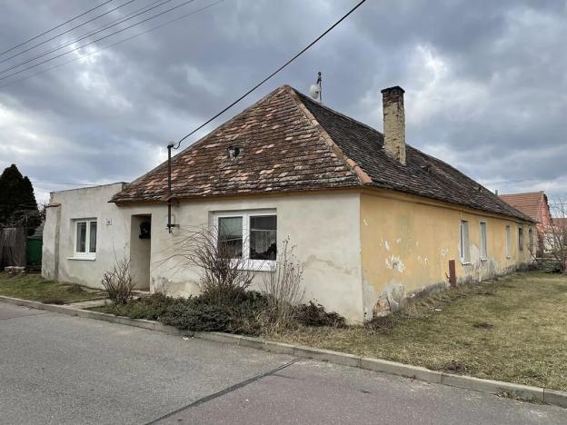 Dražba rodinného domu, Hevlín, 98 m2