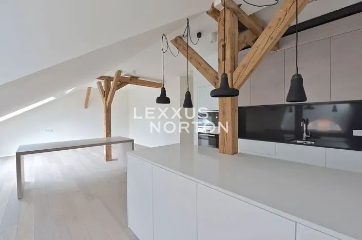 Pronájem bytu 3+kk, Praha - Vinohrady, náměstí Jiřího z Poděbrad, 112 m2