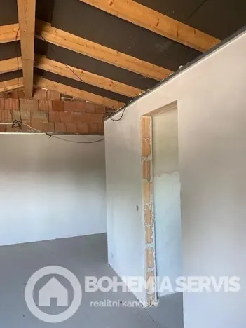 Prodej vícegeneračního domu, Staré Hradiště, 750 m2