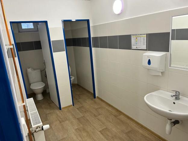 Pronájem obchodního prostoru, České Budějovice, Žižkova tř., 143 m2