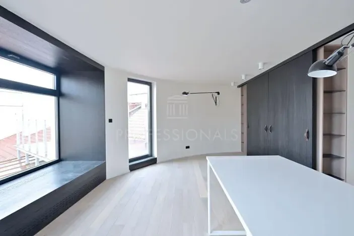 Pronájem bytu 2+kk, Praha - Vinohrady, náměstí Jiřího z Poděbrad, 60 m2