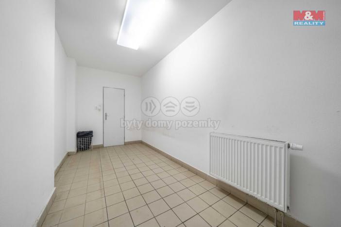 Pronájem obchodního prostoru, Rokycany - Nové Město, V Kasárnách, 56 m2