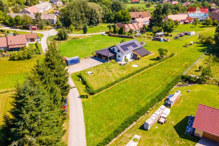 Prodej pozemku pro bydlení, Zálezly, 1240 m2