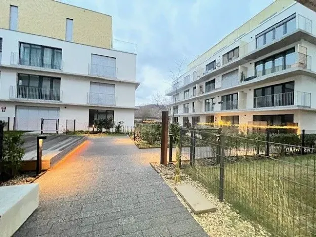 Pronájem bytu 2+kk, Praha - Hodkovičky, Šenácká, 53 m2