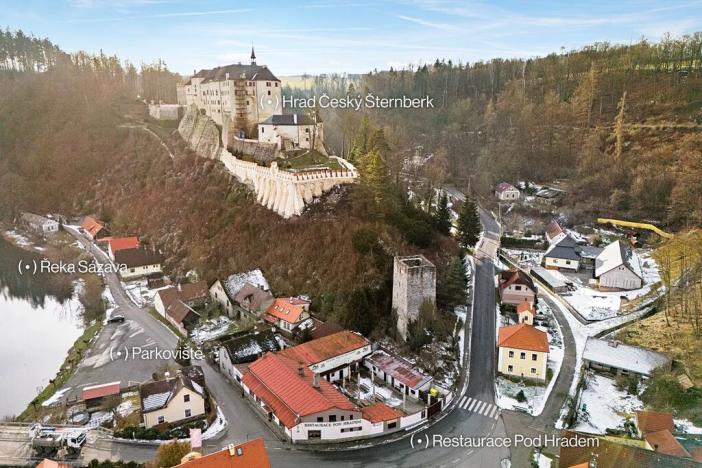 Prodej restaurace, Český Šternberk, 480 m2