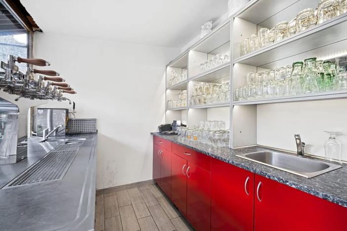 Prodej restaurace, Český Šternberk, 480 m2