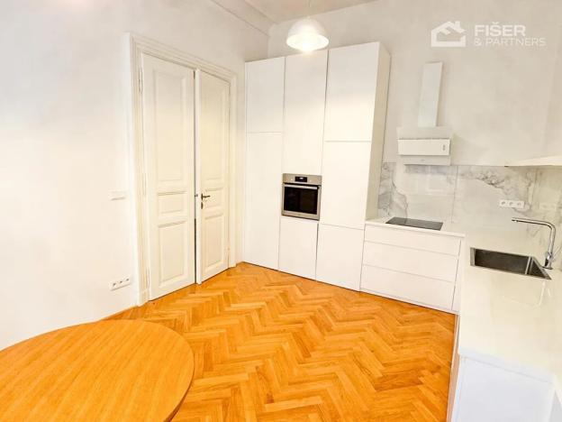 Pronájem bytu 3+1, Praha - Vinohrady, Balbínova, 95 m2