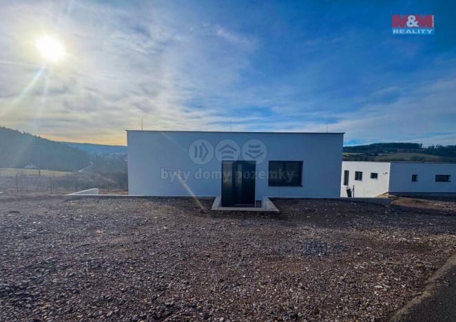 Prodej rodinného domu, Jince, 240 m2