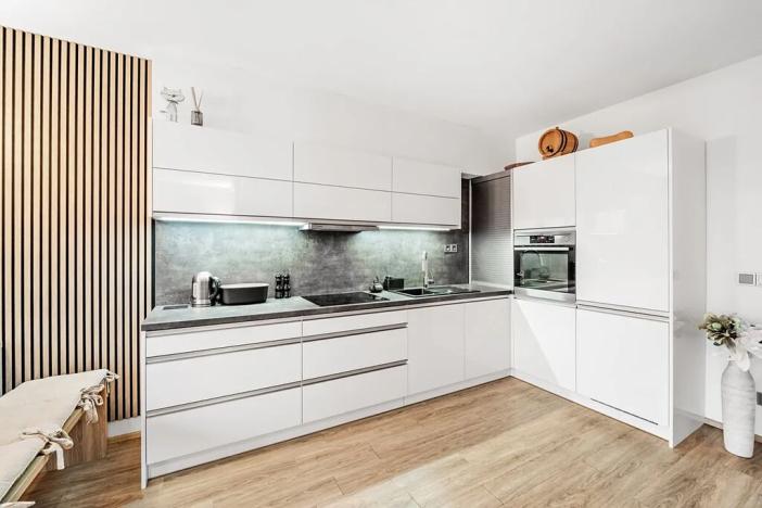 Prodej bytu 2+kk, Praha - Michle, Novobohdalecká, 73 m2