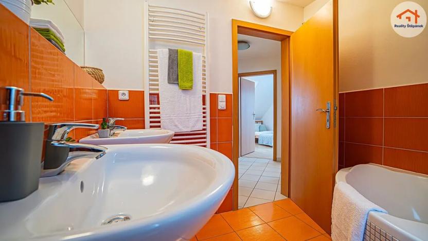 Pronájem rodinného domu, Horní Planá, 100 m2