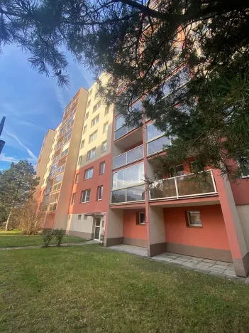 Pronájem bytu 1+1, Praha - Hostivař, Chudenická, 30 m2