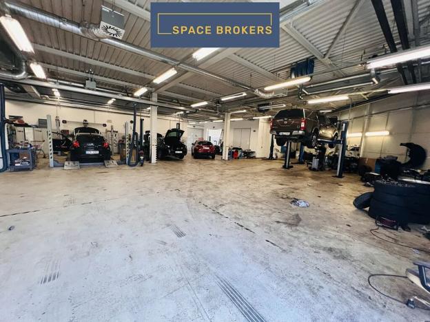 Pronájem kanceláře, Praha - Nové Město, 2228 m2