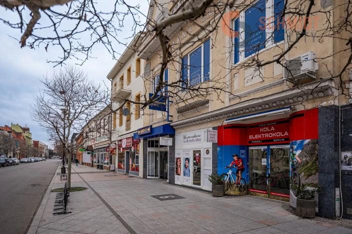Pronájem obchodního prostoru, Hodonín, Národní třída, 506 m2