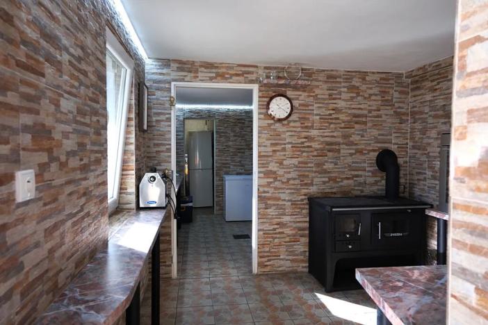 Prodej výrobních prostor, Kramolín, 2332 m2