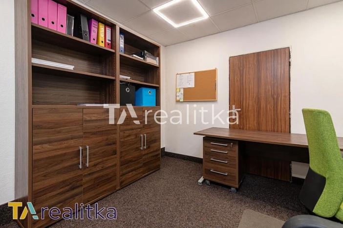 Pronájem skladu, Dětmarovice, 657 m2