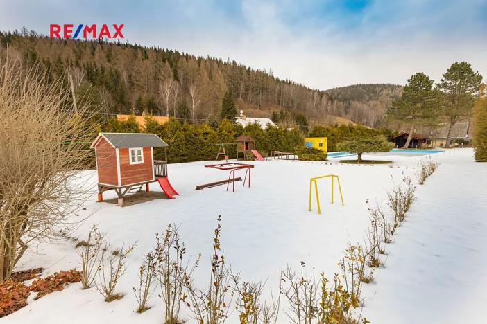 Prodej ubytování, Lipová-lázně, 1970 m2