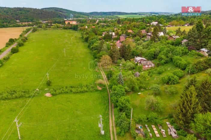 Prodej zahrady, Ptení, 623 m2