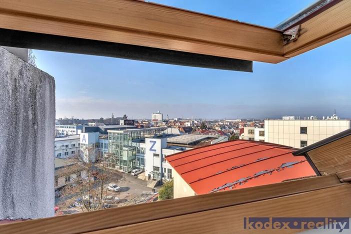 Prodej bytu 3+kk, Hradec Králové, Průmyslová, 119 m2