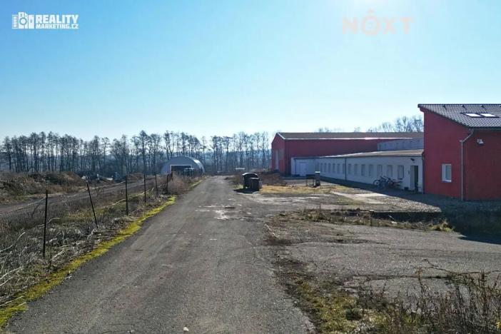 Pronájem skladu, Rostěnice-Zvonovice, 2417 m2