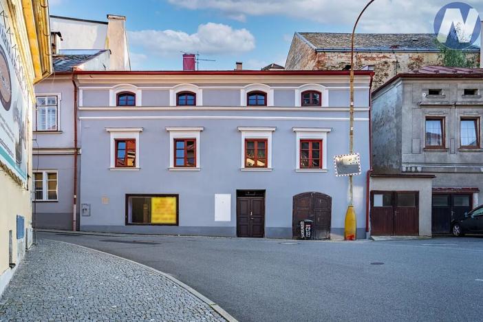 Prodej bytu 3+1, Vimperk, Svornosti, 300 m2