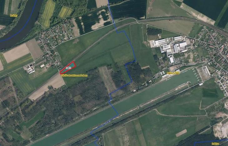 Prodej pole, Záluží, 8063 m2