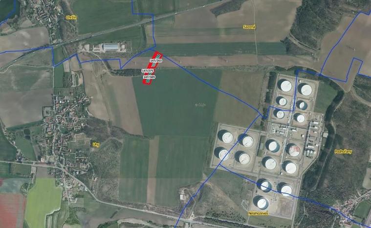 Prodej pole, Uhy, 11994 m2