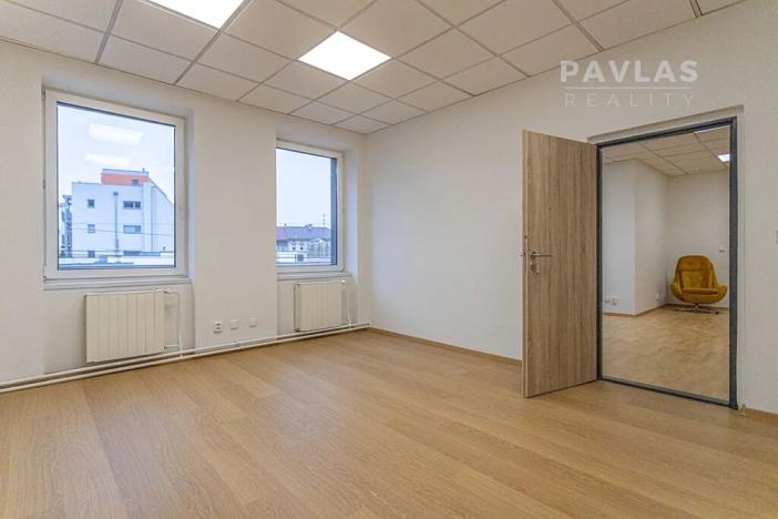 Pronájem kanceláře, České Budějovice, Rudolfovská tř., 170 m2