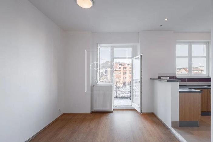 Pronájem bytu 3+kk, Praha - Smíchov, Strakonická, 84 m2